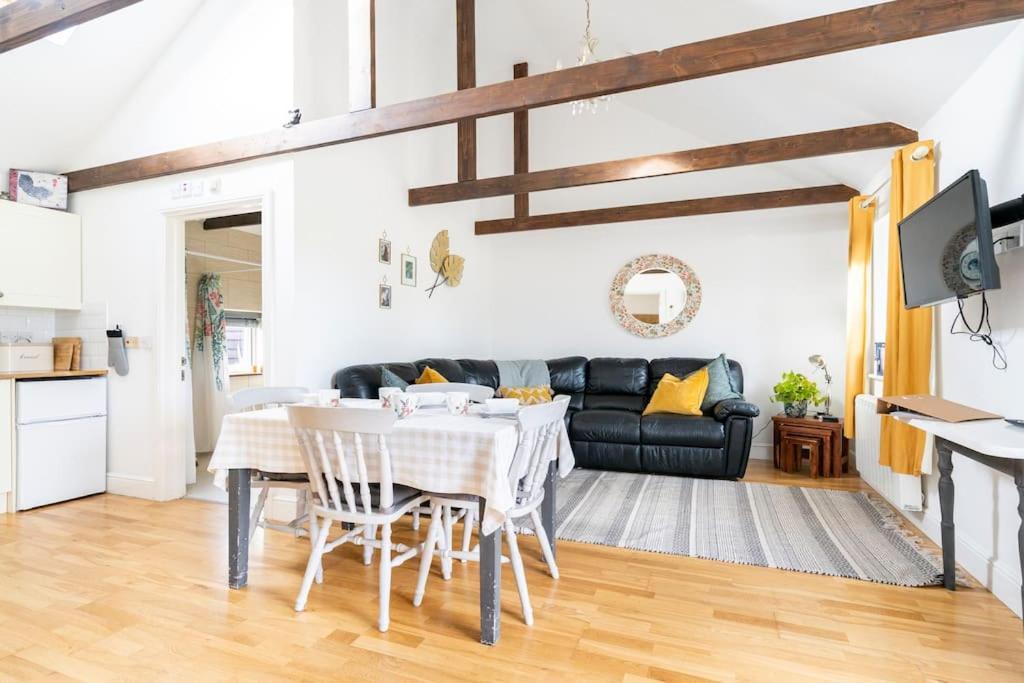 Willow Cottage In Idyllic Location Harrietsham Esterno foto